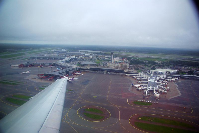 http://www.photo-phil.org/planepictures/ARNHELARN-03.jpg